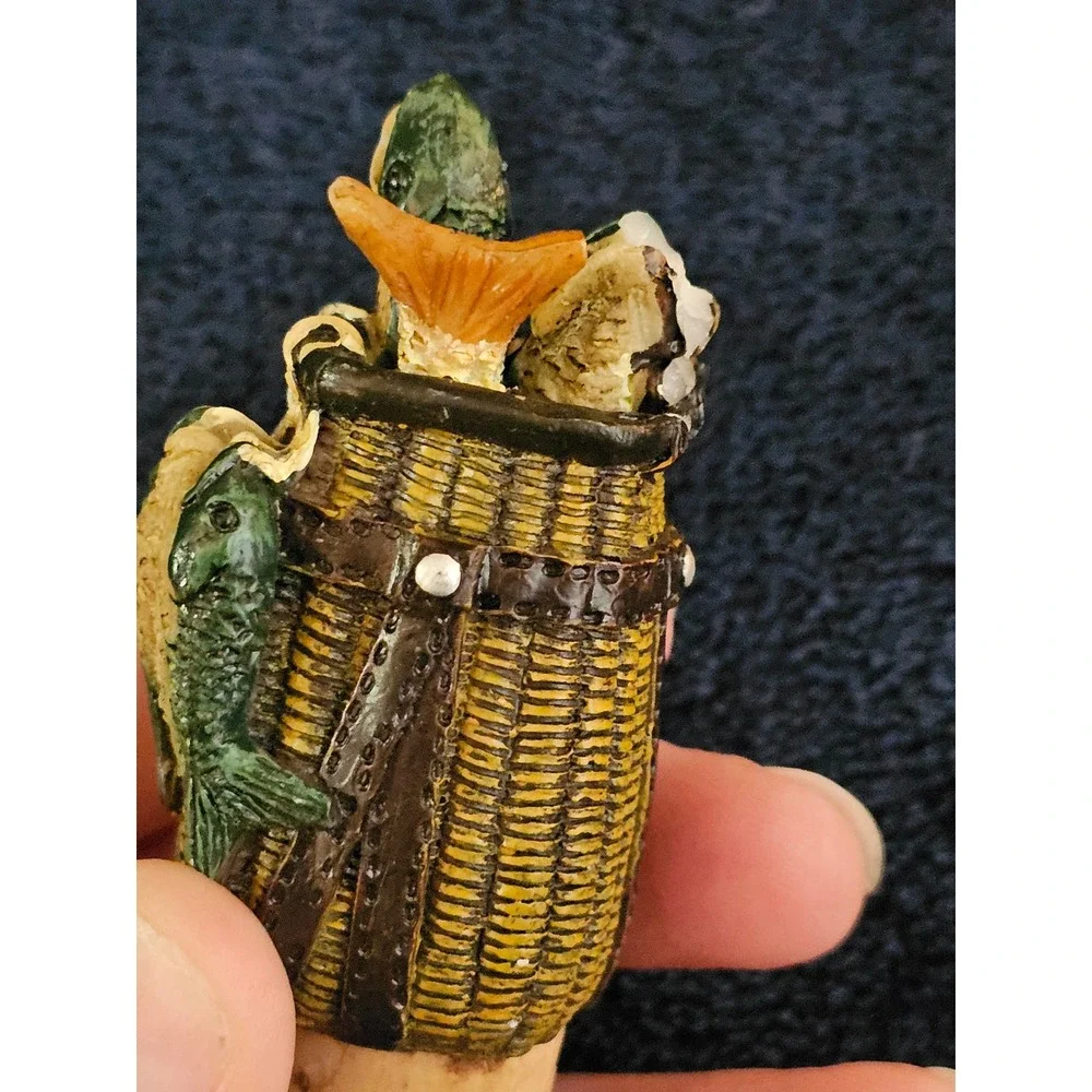 Fishing Creel Wine Bottle Stopper Resin Wicker Basket Fish Lures Cabin Decor